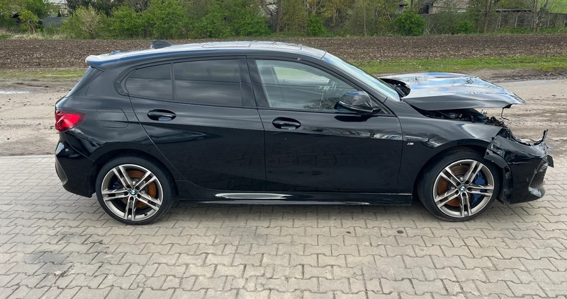 BMW Seria 1 cena 61900 przebieg: 64000, rok produkcji 2021 z Chodzież małe 326